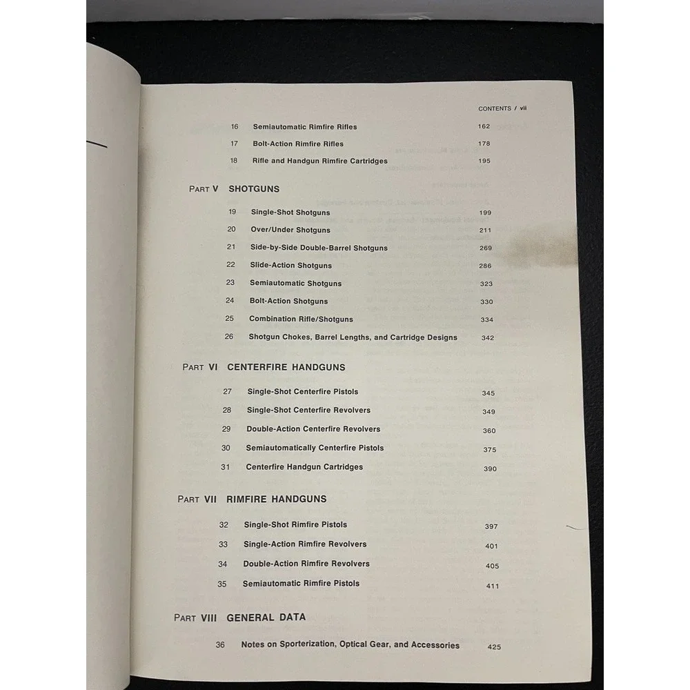 Sporting Arms of the World by Ray Bearse, An Outdoor Life Book., 1976